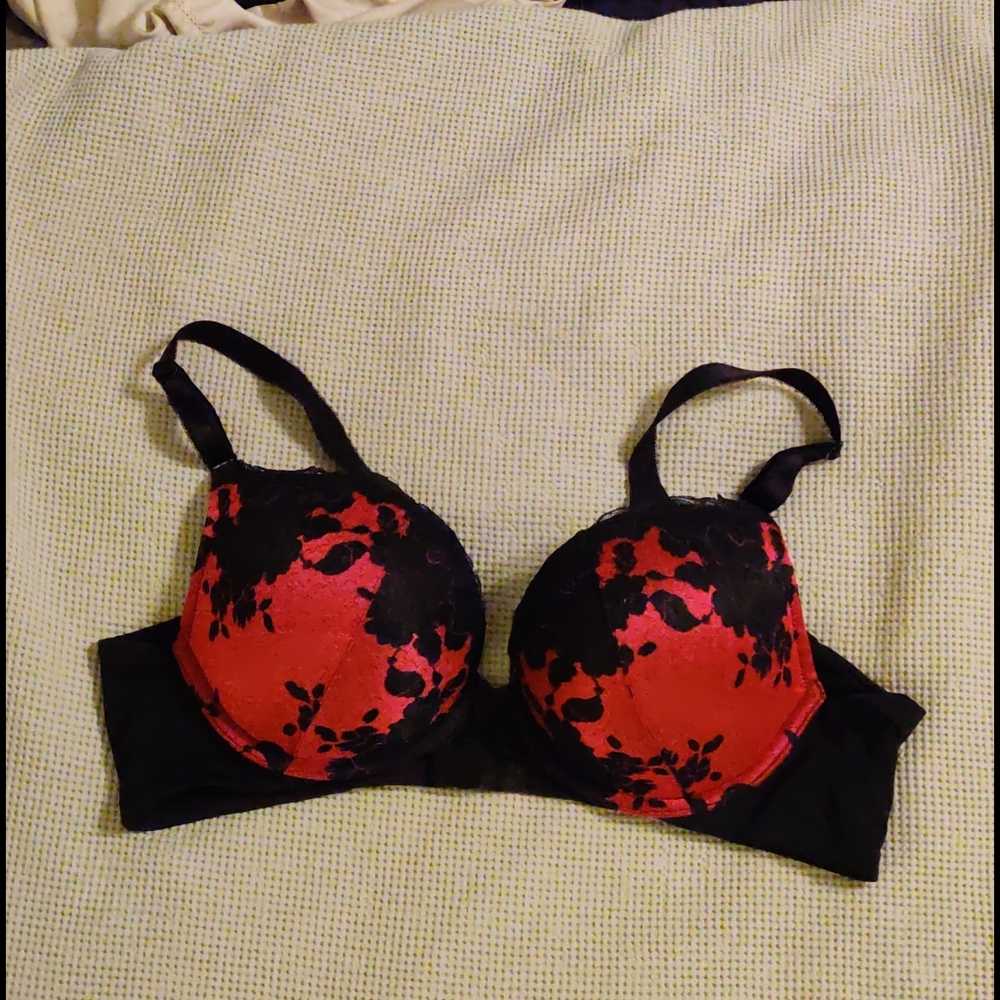 Sexy Torrid Push-up Plunge Bra 40B